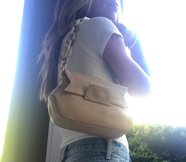 Queen of the Sand Castle Chain